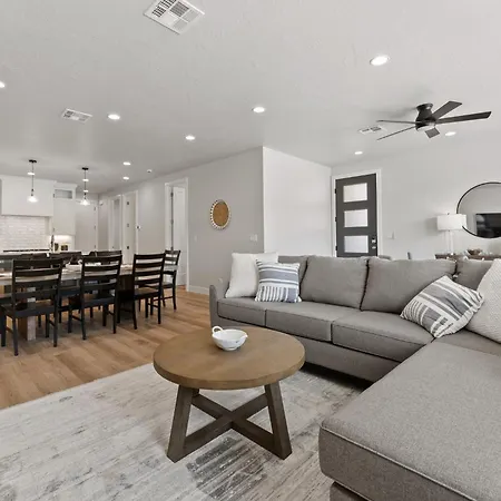 Red Desert Oasis Home